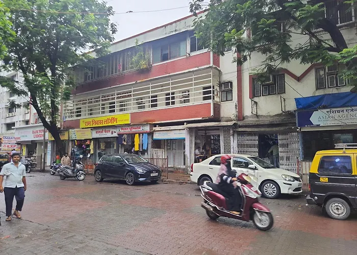 Ram Niwas Hotel Mumbai